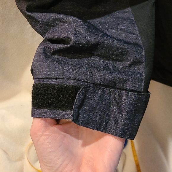 Men's Zeroxposur L Black and Grey coat - Picture 5 of 10